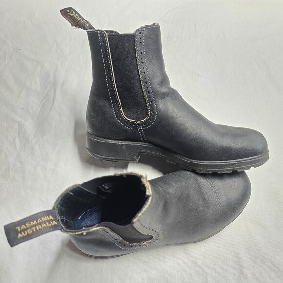 Blundstone Chelsea Women's 6.5 Black Leather Boots Lug Heal - Picture 2 of 16